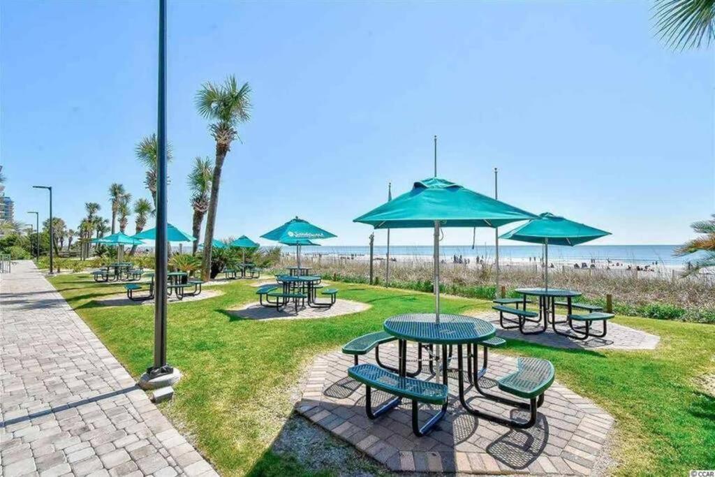 *Renovated Oceanfront Condo*Queen Beds*Pools*Hot Tubs*More*P220 Myrtle Beach Zewnętrze zdjęcie
