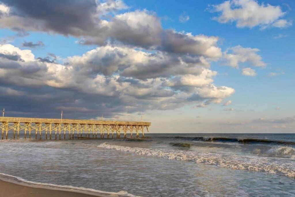 *Renovated Oceanfront Condo*Queen Beds*Pools*Hot Tubs*More*P220 Myrtle Beach Zewnętrze zdjęcie