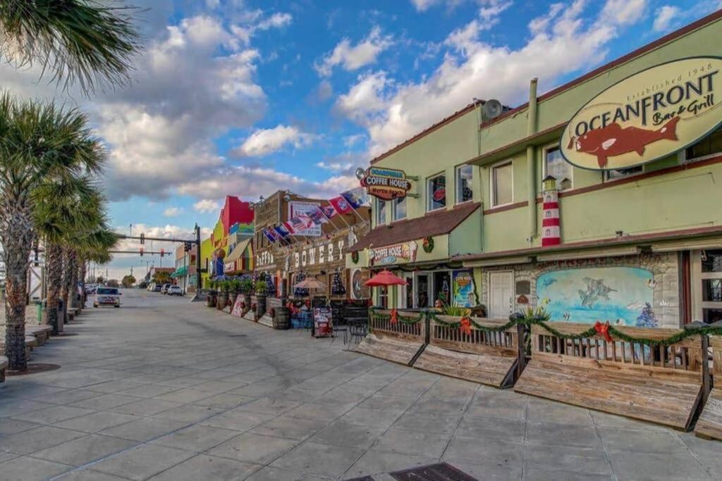 *Renovated Oceanfront Condo*Queen Beds*Pools*Hot Tubs*More*P220 Myrtle Beach Zewnętrze zdjęcie