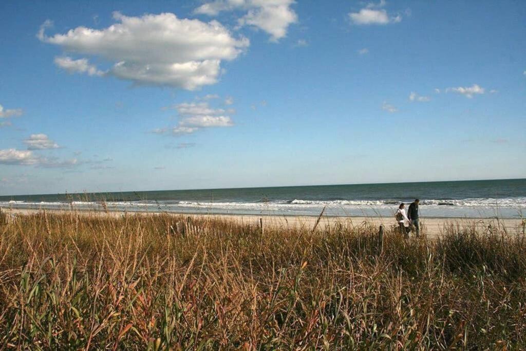*Renovated Oceanfront Condo*Queen Beds*Pools*Hot Tubs*More*P220 Myrtle Beach Zewnętrze zdjęcie